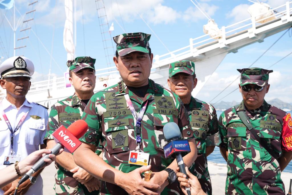 Panglima TNI Cek Keamanan Kapal Phinisi Ayana Lako Di’a Untuk KTT Asean